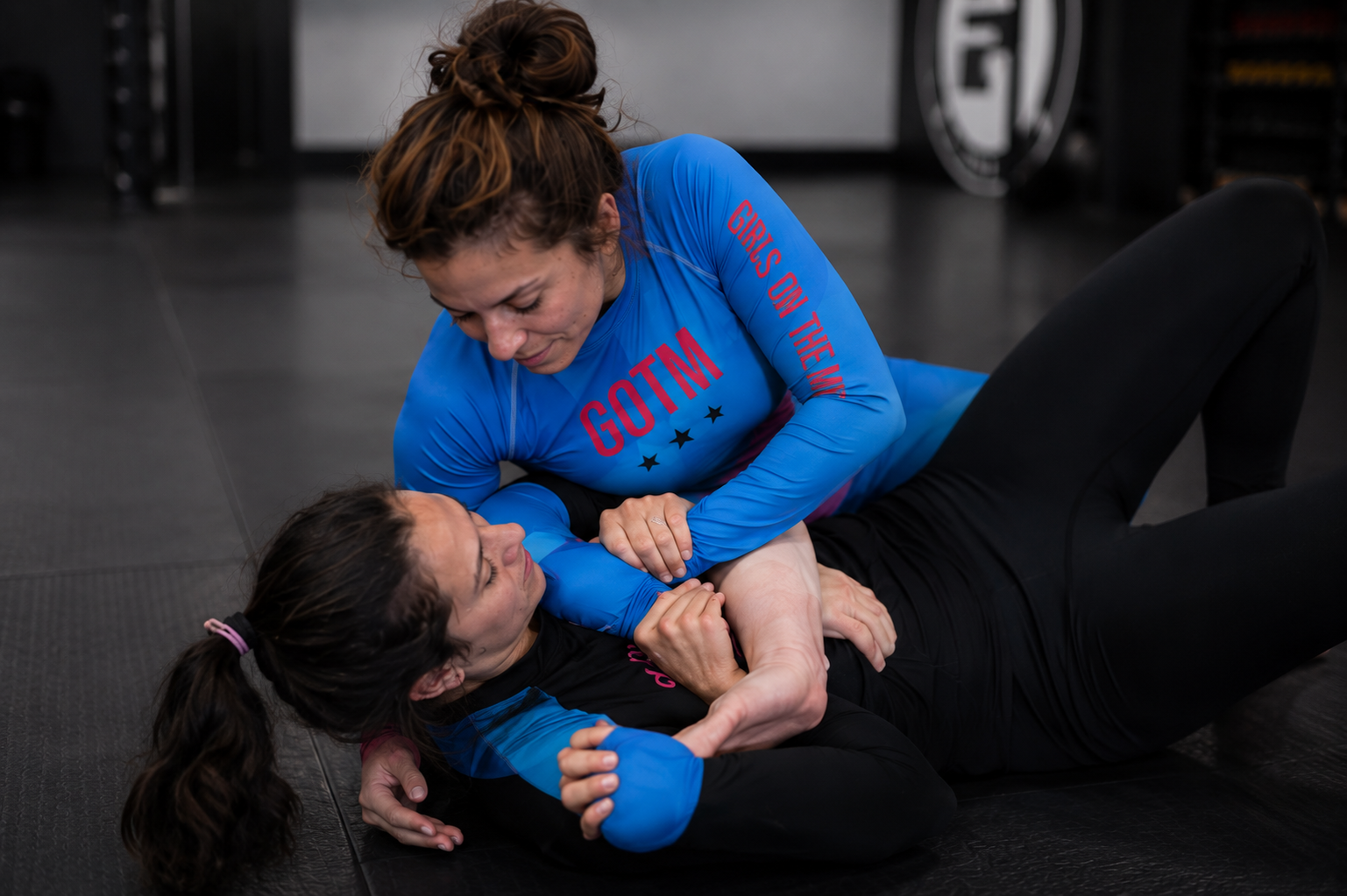 Bjj women rash guard girls on the mat