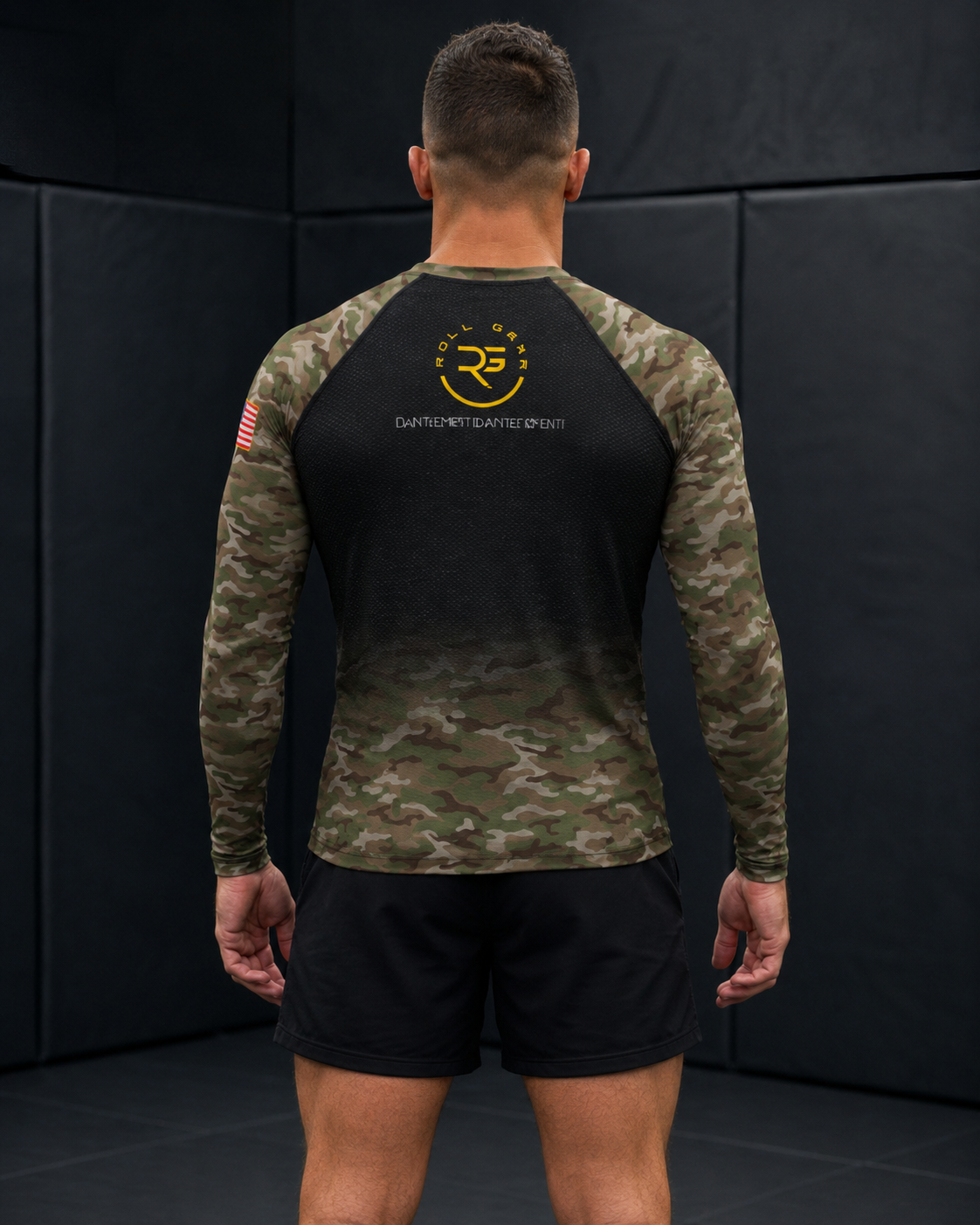 Men's Army Classic Long Sleeve Rash Guard