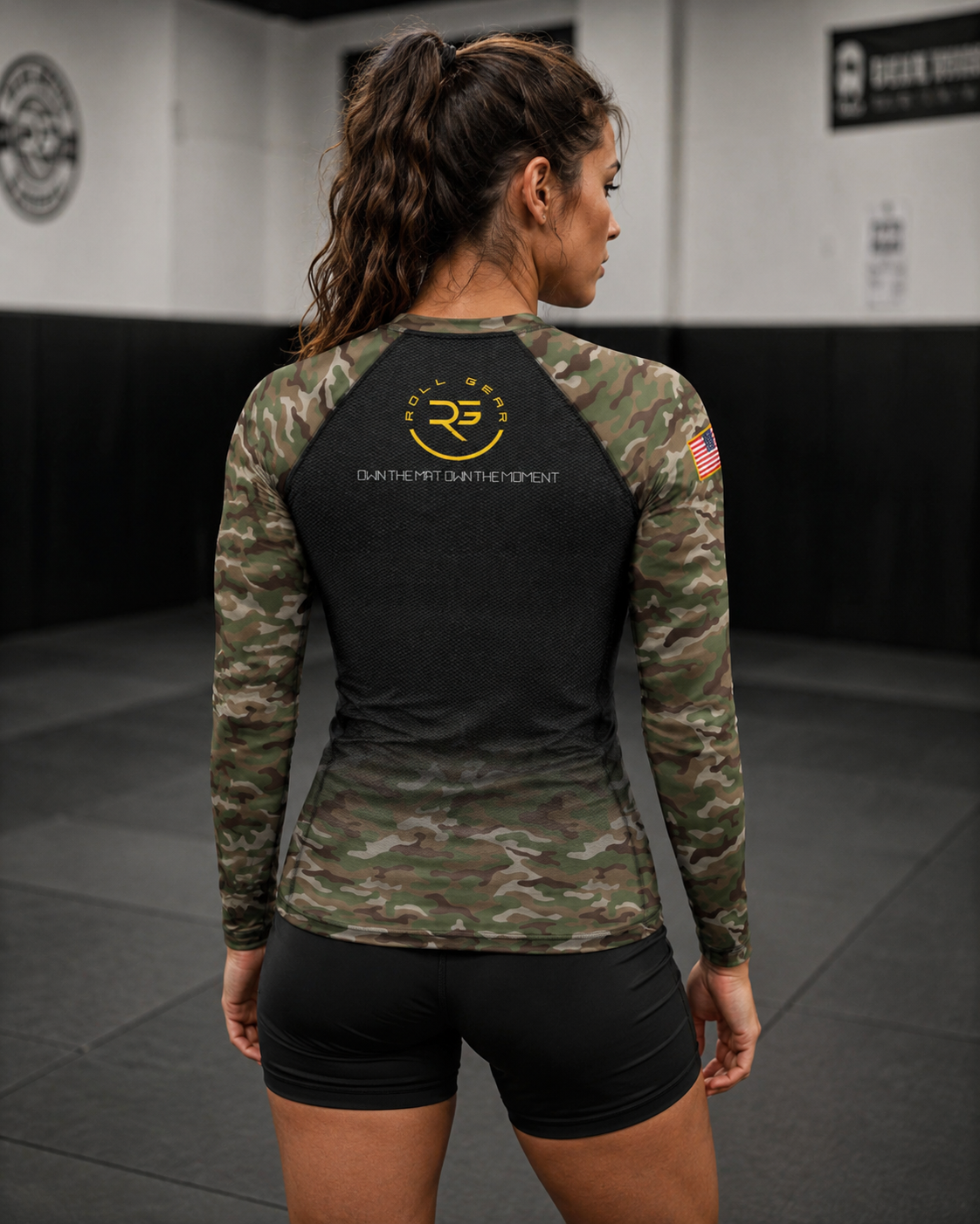 Women's Army Long Sleeve Rash Guard